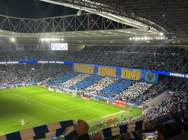 kaiyun-【现场】轮换皇马一只脚进决赛 塞瓦略斯受伤蒙阴影