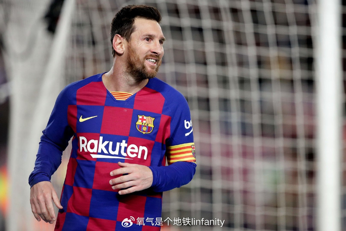 开云中国-龙赛罗：C罗在梅西时代夺冠！而梅西是最强球员！|莱昂内尔·梅西|马拉多纳|皇马|克里斯蒂亚诺·罗纳尔多|巴塞罗那_新浪体育_新浪新闻