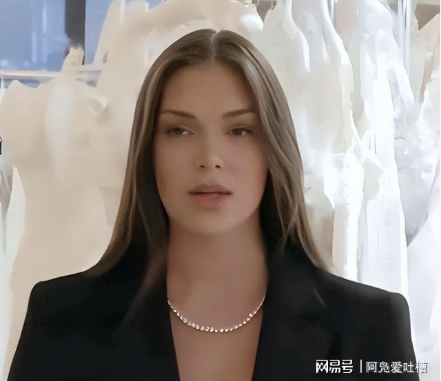 kaiyun-这就是公开辱华的后果！取消冠军头衔只是开始，职业生涯也全毁了