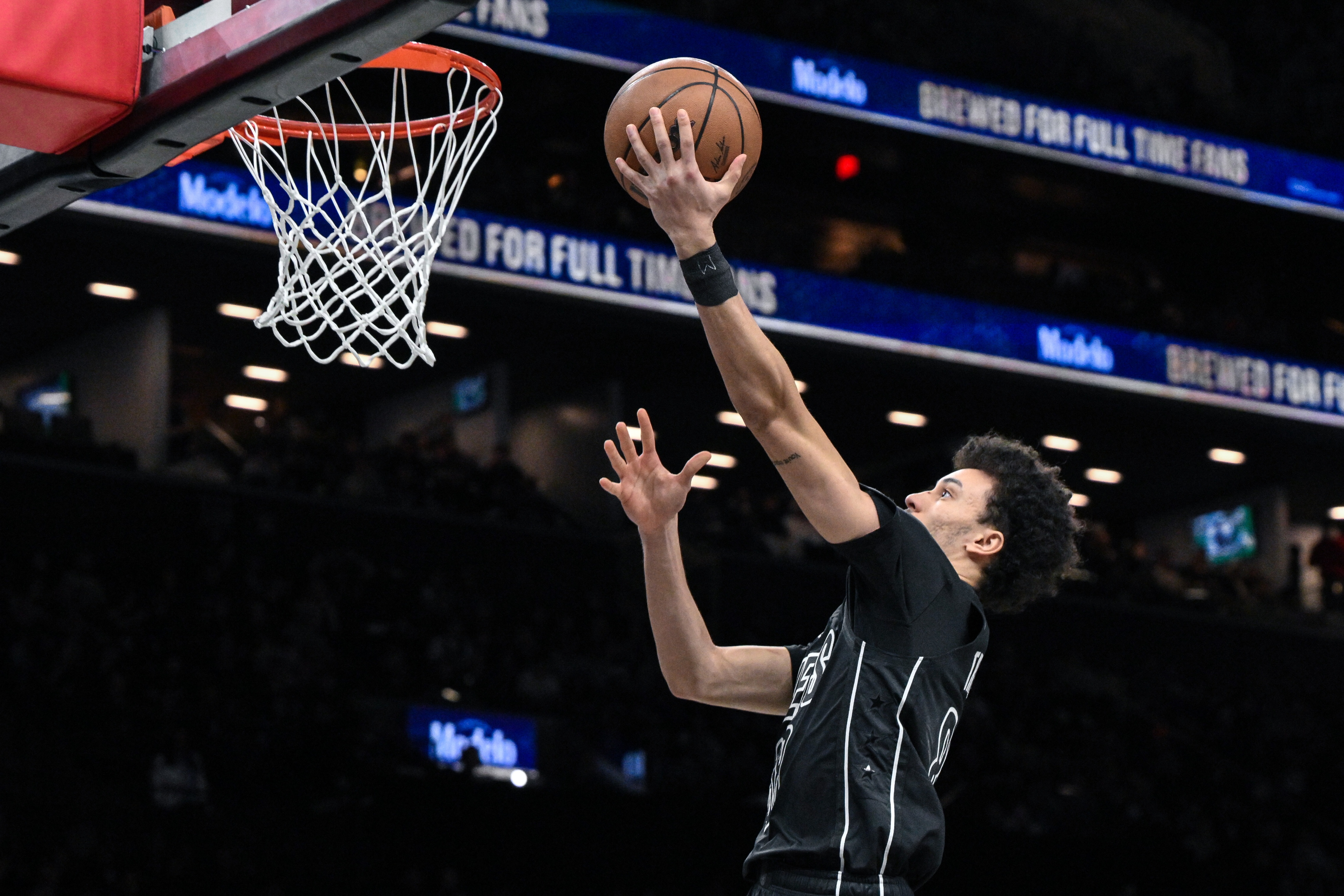 开云移动端-可圈可点！特拉奥雷13中6拿到17分6助 正负值+10