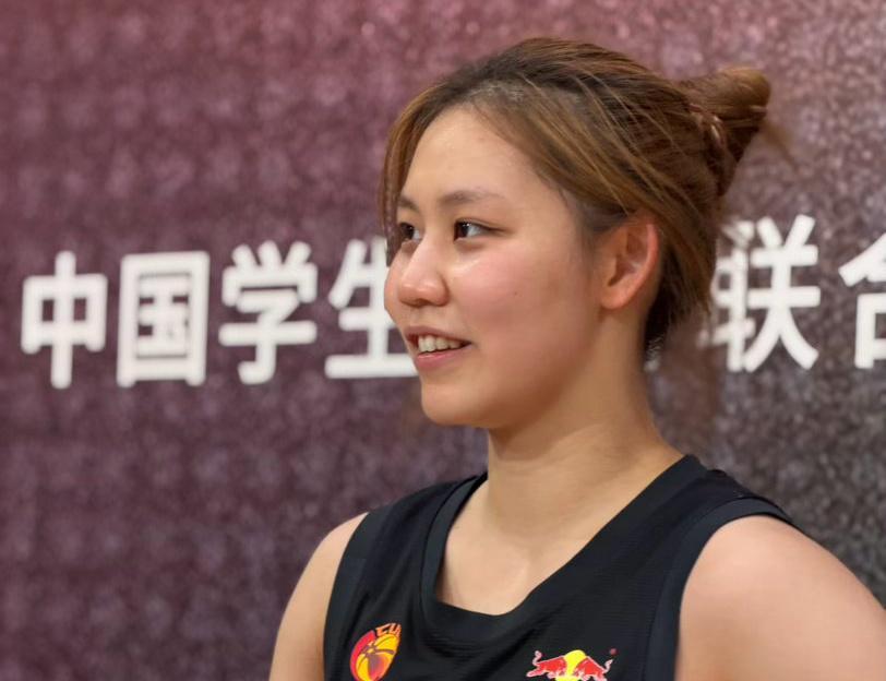 开云中国-轰30分+三分9中8！中国女篮19岁新星崛起：女版欧文闪耀大学联赛